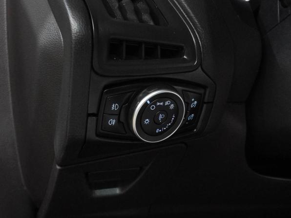 Ford Focus III Рестайлинг с пробегом 2015 года, цена 999 000 рублей, 167558 км, седан, Автокод Объявления