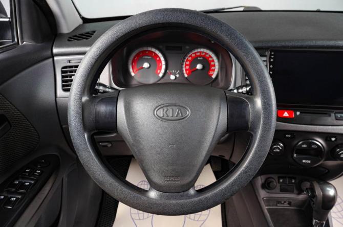 Kia Rio II Рестайлинг с пробегом 2011 года, цена 569 000 рублей, 195000 км, хэтчбек, Автокод Объявления