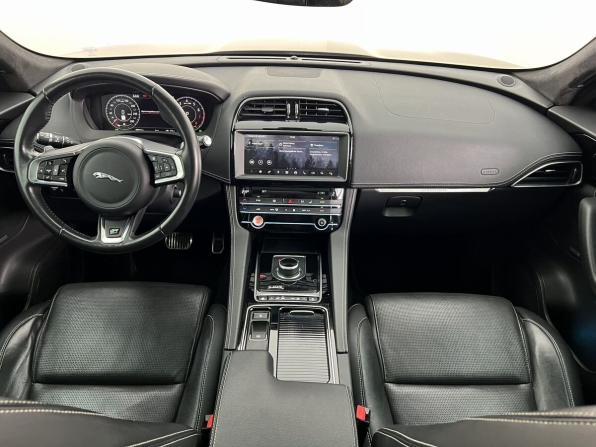 Jaguar F-Pace I с пробегом 2019 года, цена 3 450 000 рублей, 90012 км, внедорожник, Автокод Объявления
