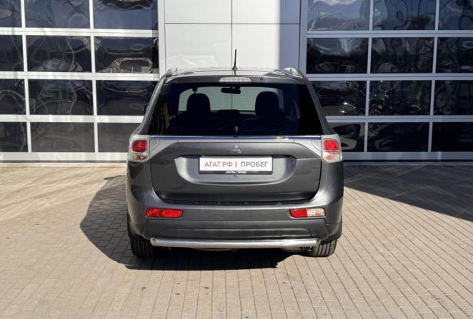 Mitsubishi Outlander II Рестайлинг с пробегом 2013 года, цена 1 005 000 рублей, 383159 км, внедорожник, Автокод Объявления
