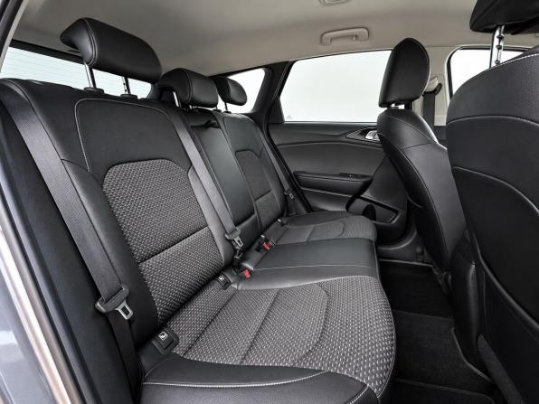 Kia Ceed III с пробегом 2020 года, цена 1 620 000 рублей, 160354 км, универсал, Автокод Объявления
