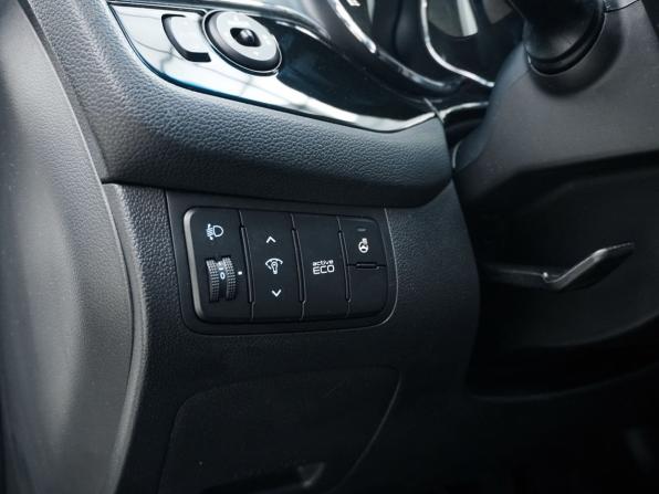 Kia Ceed II Рестайлинг с пробегом 2017 года, цена 1 324 700 рублей, 107375 км, хэтчбек, Автокод Объявления