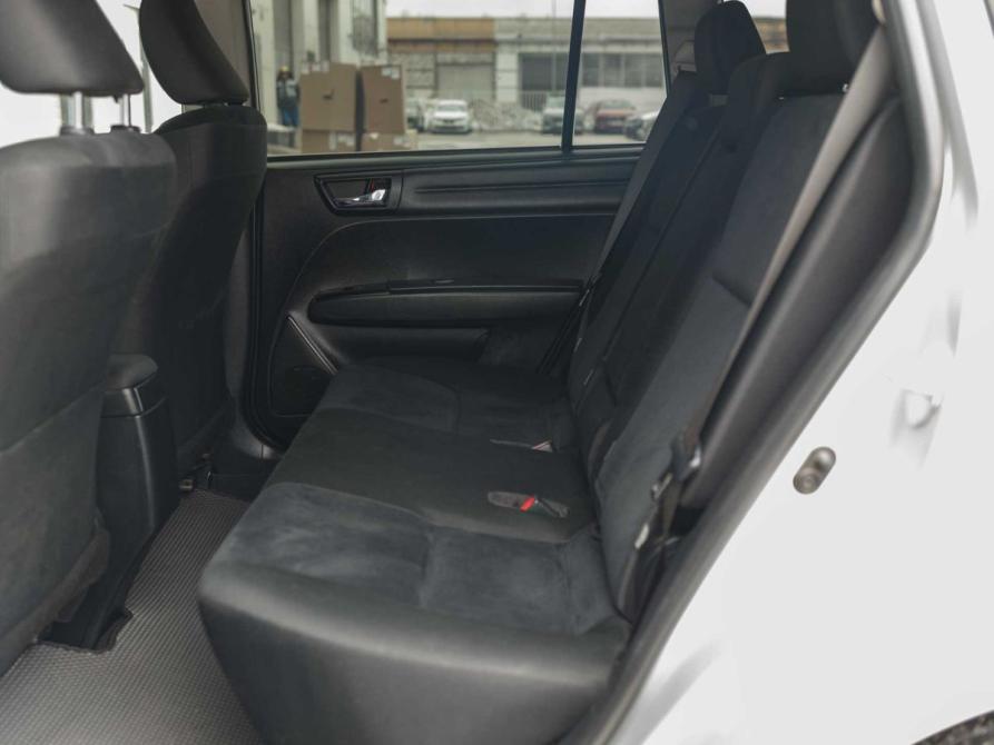 Toyota Corolla XI (E160 E170 E180) Рестайлинг 1 Новосибирск  - изображение 19