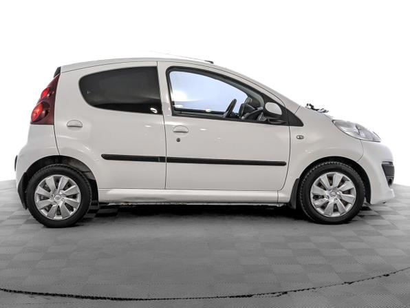Peugeot 107 I Рестайлинг 2 с пробегом 2013 года, цена 650 000 рублей, 82869 км, хэтчбек, Автокод Объявления