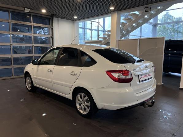 Lada (ВАЗ) Granta I с пробегом 2016 года, цена 549 000 рублей, 123992 км, лифтбек, Автокод Объявления