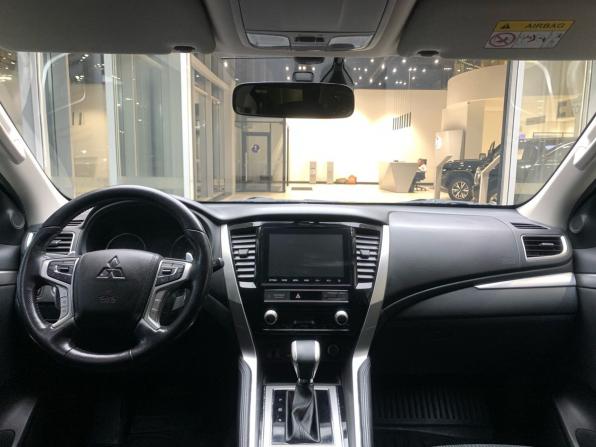 Mitsubishi Pajero Sport III Рестайлинг с пробегом 2021 года, цена 4 181 000 рублей, 52931 км, внедорожник, Автокод Объявления