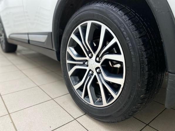 Mitsubishi Outlander III Рестайлинг 2 с пробегом 2015 года, цена 1 650 000 рублей, 176461 км, внедорожник, Автокод Объявления