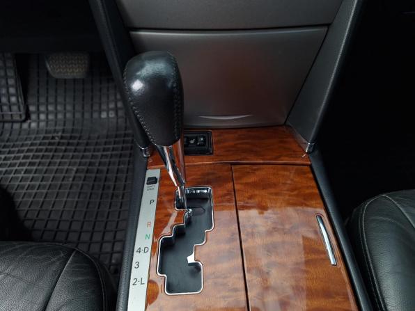 Toyota Camry VI (XV40) Рестайлинг с пробегом 2011 года, цена 1 280 000 рублей, 308000 км, седан, Автокод Объявления