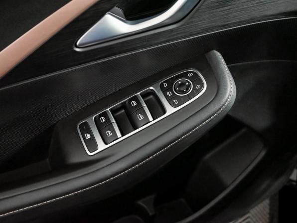 Omoda C5 I с пробегом 2024 года, цена 2 130 000 рублей, 17945 км, внедорожник, Автокод Объявления