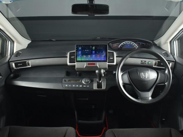 Honda Freed I Рестайлинг с пробегом 2012 года, цена 1 084 995 рублей, 168631 км, компактвэн, Автокод Объявления