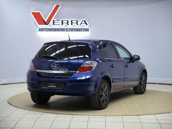 Opel Astra H Рестайлинг с пробегом 2011 года, цена 550 000 рублей, 242063 км, хэтчбек, Автокод Объявления