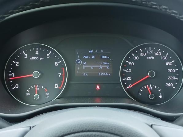Kia Sportage IV Рестайлинг с пробегом 2018 года, цена 2 069 000 рублей, 91520 км, внедорожник, Автокод Объявления