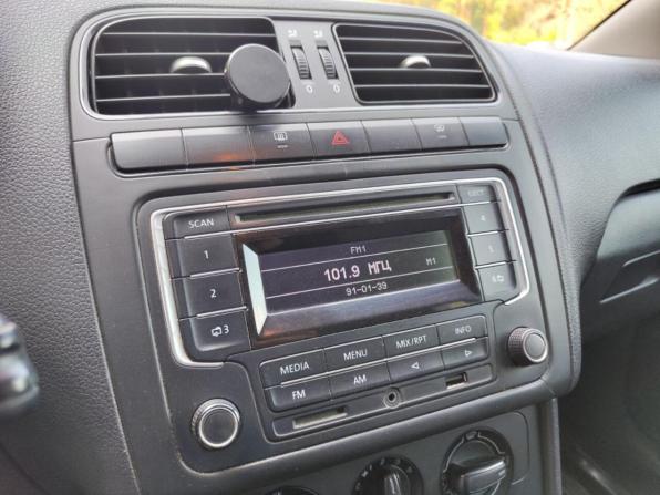 Volkswagen Polo V с пробегом 2015 года, цена 752 500 рублей, 198518 км, седан, Автокод Объявления