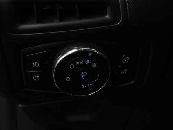 Ford Focus III с пробегом 2013 года, цена 933 000 рублей, 182664 км, хэтчбек, Автокод Объявления