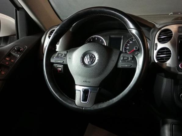 Volkswagen Tiguan I Рестайлинг с пробегом 2015 года, цена 1 270 000 рублей, 199325 км, внедорожник, Автокод Объявления