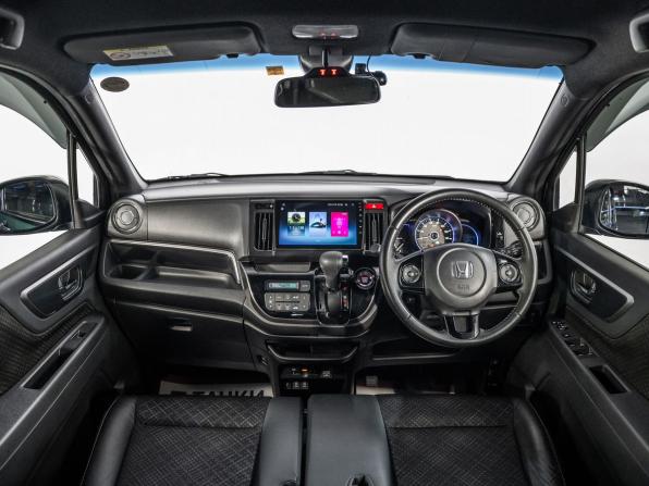 Honda N-WGN I Рестайлинг с пробегом 2018 года, цена 879 500 рублей, 48737 км, хэтчбек, Автокод Объявления