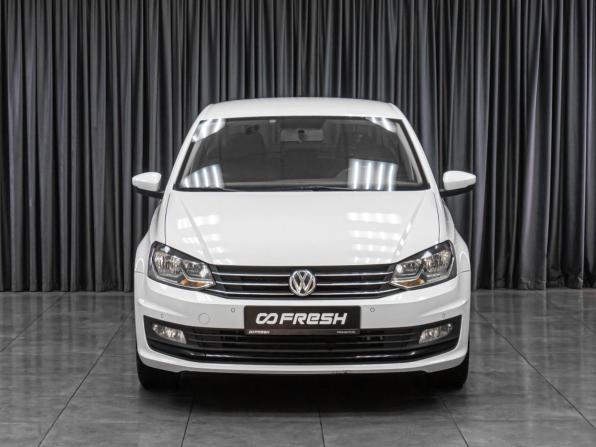 Volkswagen Polo V Рестайлинг с пробегом 2020 года, цена 1 349 000 рублей, 151881 км, седан, Автокод Объявления