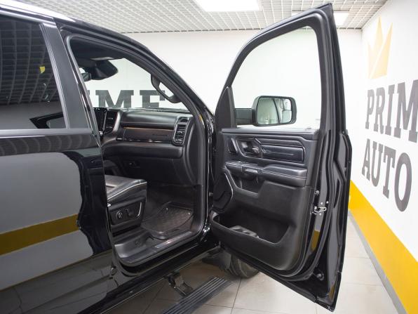 Ram 1500 V с пробегом 2022 года, цена 8 199 000 рублей, 71567 км, offers.body_type.unknown, Автокод Объявления