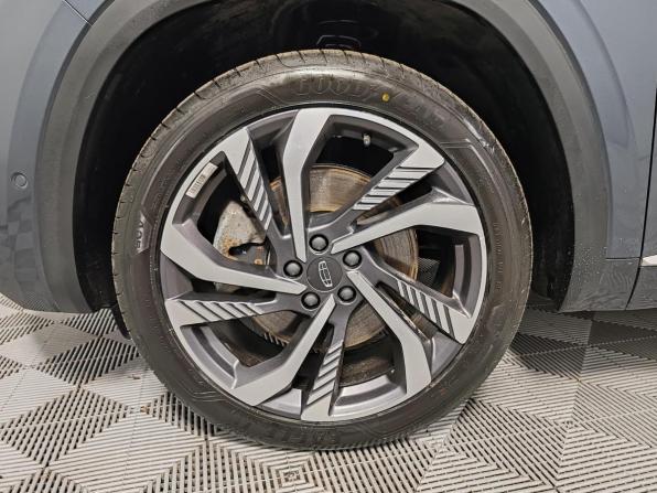 Geely Monjaro I с пробегом 2024 года, цена 3 450 000 рублей, 57188 км, внедорожник, Автокод Объявления