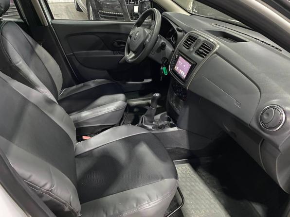 Renault Sandero II с пробегом 2017 года, цена 579 000 рублей, 144000 км, хэтчбек, Автокод Объявления