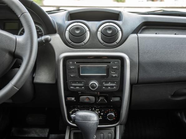 Renault Duster I с пробегом 2013 года, цена 898 000 рублей, 134381 км, внедорожник, Автокод Объявления