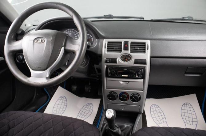 Lada (ВАЗ) Priora I Рестайлинг с пробегом 2013 года, цена 359 000 рублей, 210915 км, хэтчбек, Автокод Объявления
