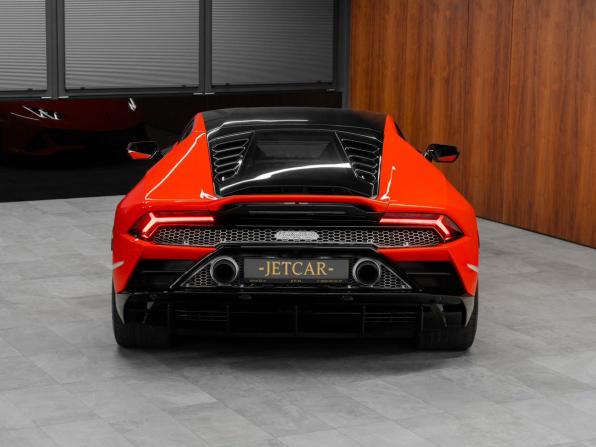 Lamborghini Huracán I Рестайлинг с пробегом 2021 года, цена 21 800 000 рублей, 27701 км, купе, Автокод Объявления