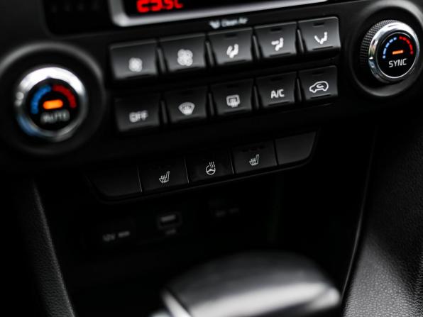 Kia Sportage IV Рестайлинг с пробегом 2019 года, цена 2 155 000 рублей, 110689 км, внедорожник, Автокод Объявления