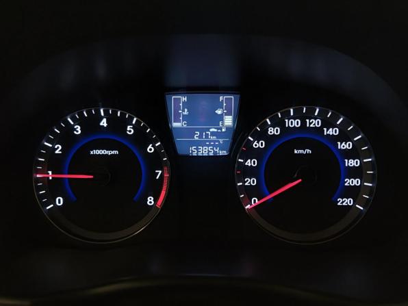 Hyundai Solaris I Рестайлинг с пробегом 2015 года, цена 960 000 рублей, 153853 км, хэтчбек, Автокод Объявления