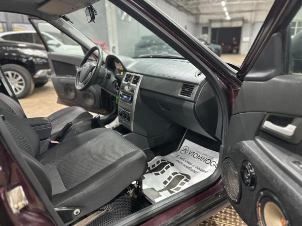 Lada (ВАЗ) Priora I с пробегом 2012 года, цена 335 000 рублей, 195209 км, хэтчбек, Автокод Объявления