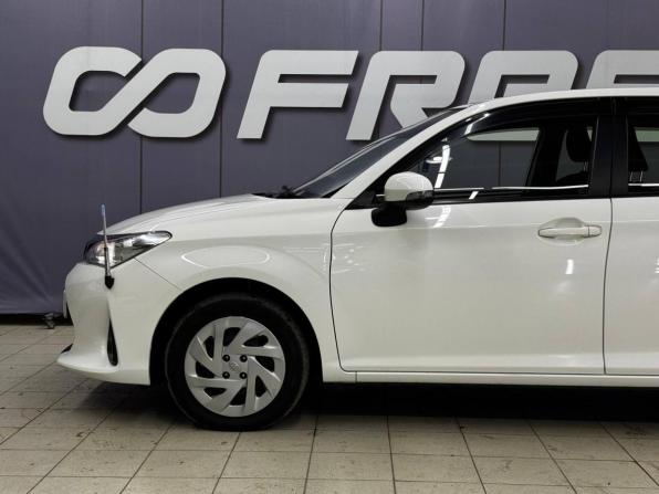 Toyota Corolla XI (E160 E170) Рестайлинг 2 с пробегом 2019 года, цена 1 284 000 рублей, 132082 км, универсал, Автокод Объявления
