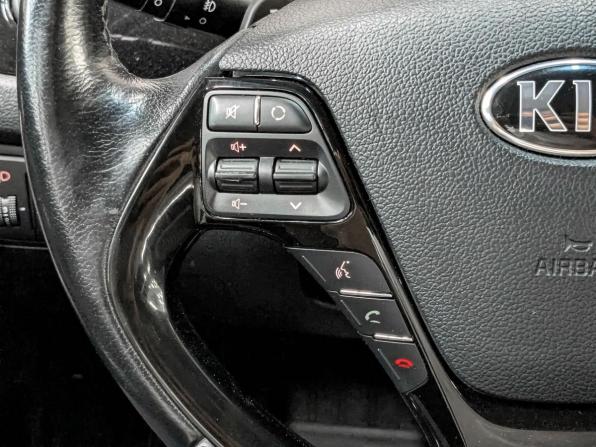 Kia Ceed II с пробегом 2015 года, цена 1 255 000 рублей, 118804 км, универсал, Автокод Объявления