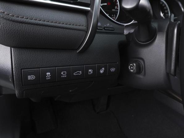 Toyota Camry VIII (XV70) с пробегом 2019 года, цена 3 050 000 рублей, 116140 км, седан, Автокод Объявления