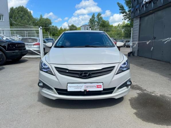 Hyundai Solaris I Рестайлинг с пробегом 2015 года, цена 806 490 рублей, 196000 км, седан, Автокод Объявления