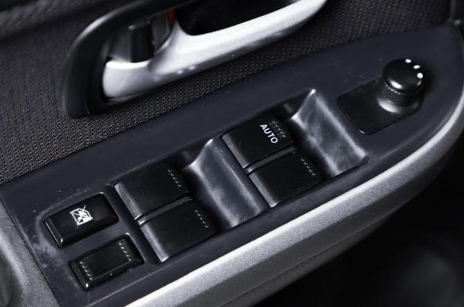 Suzuki Grand Vitara II Рестайлинг с пробегом 2010 года, цена 1 169 000 рублей, 255123 км, внедорожник, Автокод Объявления