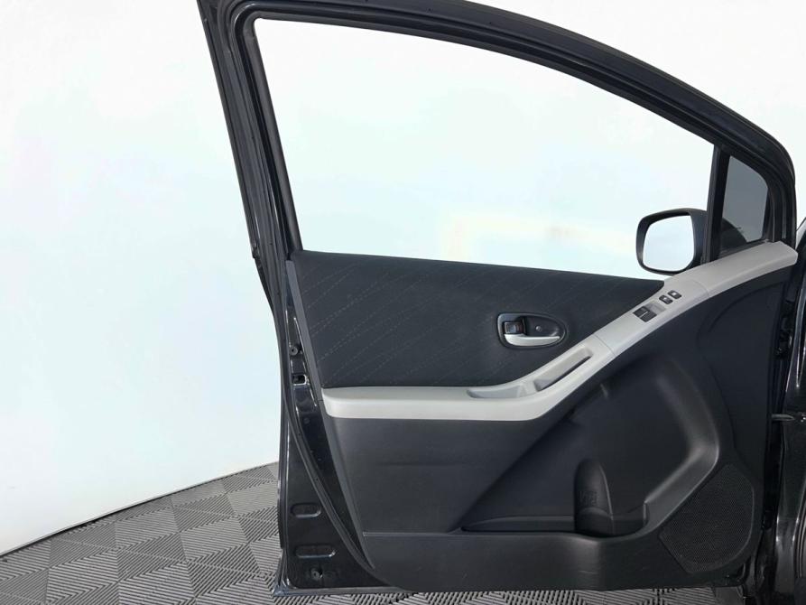 Toyota Yaris II Архангельск  - изображение 11