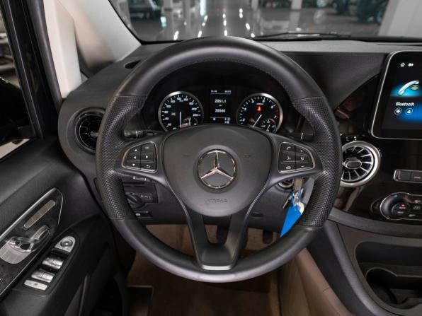 Mercedes-Benz Vito III (W447) с пробегом 2023 года, цена 6 900 000 рублей, 35544 км, минивэн, Автокод Объявления