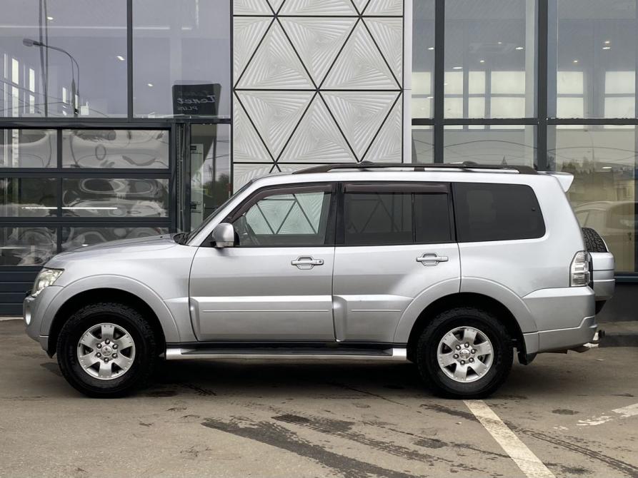 Mitsubishi Pajero IV Рестайлинг 1 Москва  - изображение 8