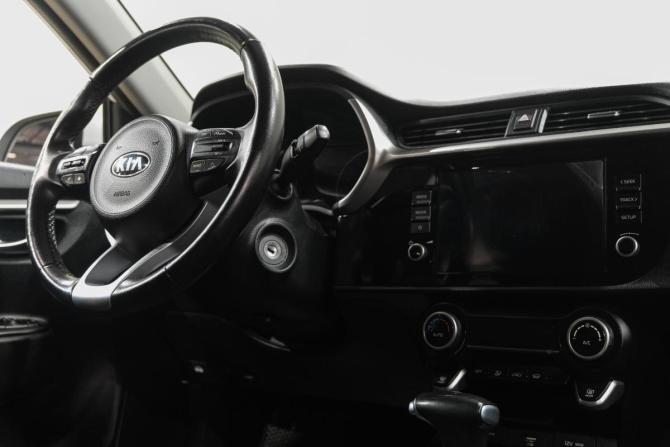 Kia Rio IV Рестайлинг с пробегом 2020 года, цена 1 499 000 рублей, 140000 км, седан, Автокод Объявления
