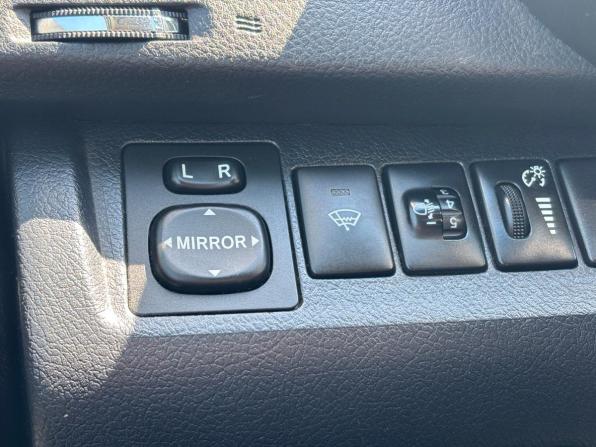 Toyota Highlander II (XU40) Рестайлинг с пробегом 2012 года, цена 1 749 000 рублей, 241000 км, внедорожник, Автокод Объявления