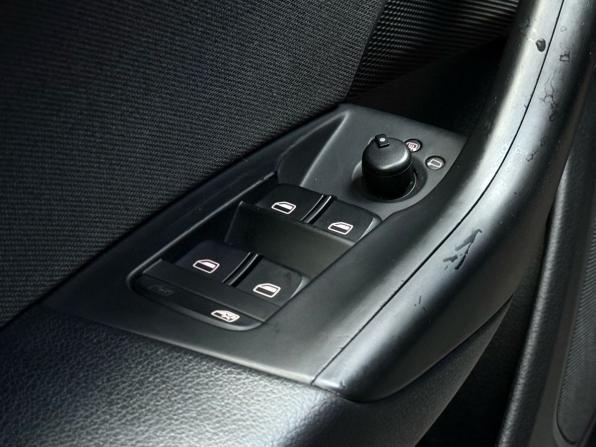 Audi Q3 I (8U) с пробегом 2012 года, цена 1 749 000 рублей, 186089 км, внедорожник, Автокод Объявления
