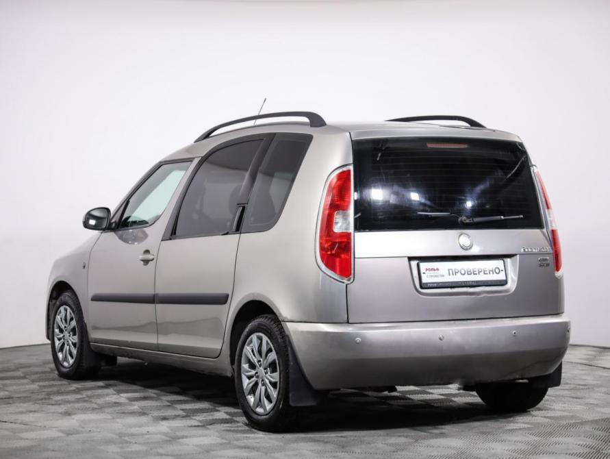 Skoda Roomster I Санкт-Петербург  - изображение 7
