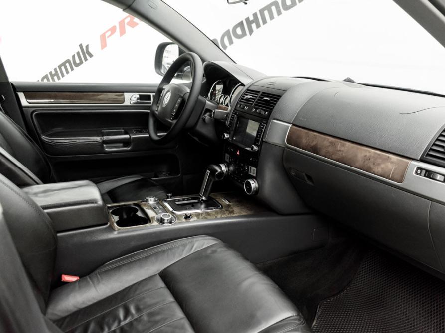 Volkswagen Touareg I Рестайлинг Екатеринбург  - изображение 14