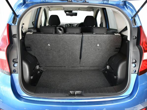 Nissan Note II Рестайлинг с пробегом 2018 года, цена 917 000 рублей, 106500 км, хэтчбек, Автокод Объявления