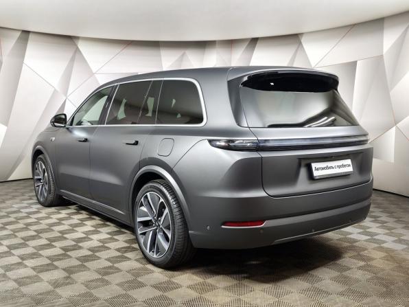 Li Auto (Lixiang) L9 I Рестайлинг с пробегом 2024 года, цена 7 495 000 рублей, 21197 км, внедорожник, Автокод Объявления