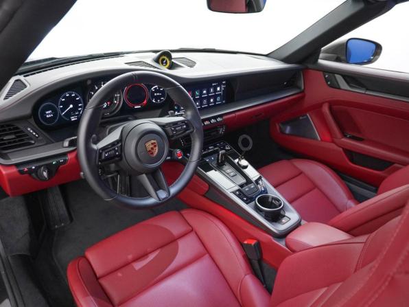 Porsche 911 VIII (992) с пробегом 2023 года, цена 22 890 052 рубля, 9656 км, тарга, Автокод Объявления