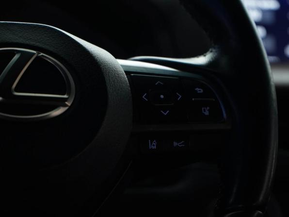 Lexus LX III Рестайлинг 2 с пробегом 2018 года, цена 6 645 605 рублей, 181859 км, внедорожник, Автокод Объявления