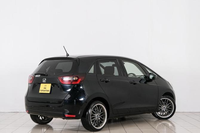 Honda Fit IV с пробегом 2022 года, цена 1 339 000 рублей, 87000 км, хэтчбек, Автокод Объявления