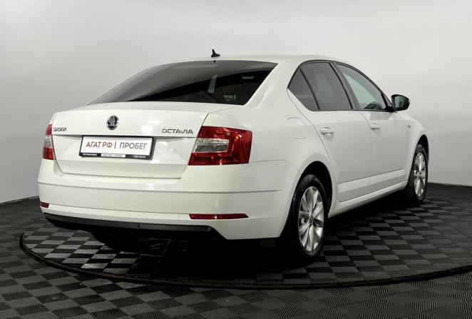 Skoda Octavia III (A7) Рестайлинг с пробегом 2019 года, цена 1 750 000 рублей, 121468 км, лифтбек, Автокод Объявления