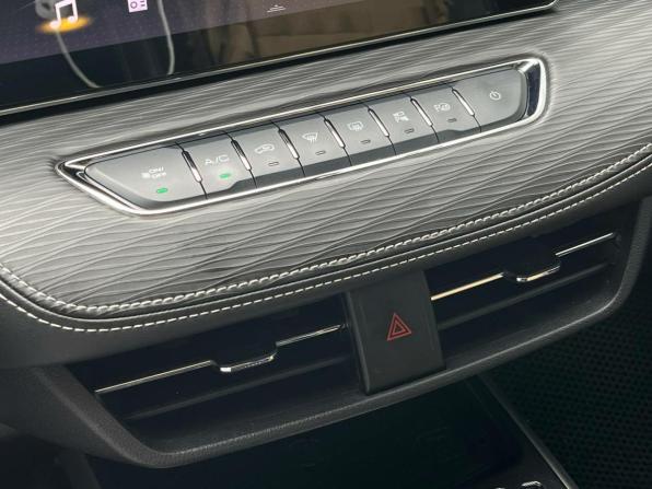 Haval Jolion I с пробегом 2023 года, цена 1 699 000 рублей, 32850 км, внедорожник, Автокод Объявления